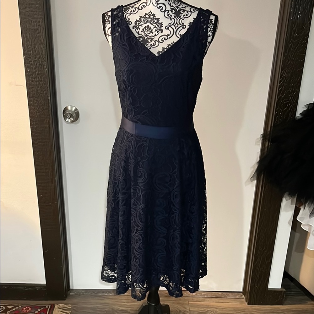 Blue Sleeveless V-Neck A-Line Midi Dress